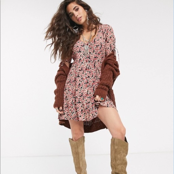 Free People Dresses & Skirts - Free People Floral Laced Up Mini Dress